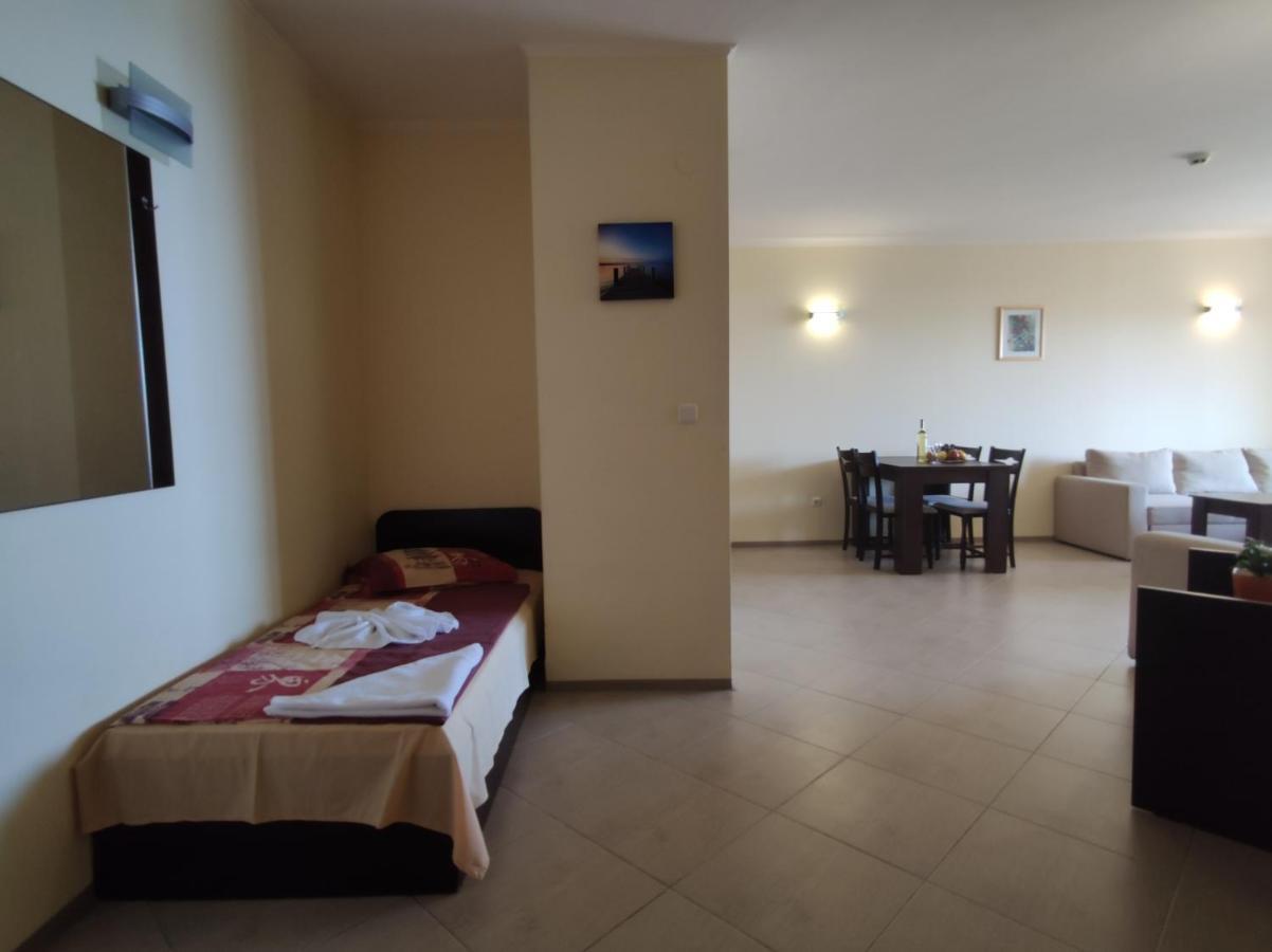 Europroperties Nikea Park Golden Sands Exterior photo